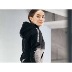Giacca Moto Donna Casual Rev'it PROXY H2O Ladies Nero Bianco -Dainese Italia giacca moto donna casual revit proxy h2o ladies nero bianco 143288