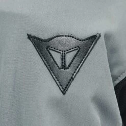 Giacca Moto Donna Dainese HYDRAFLUX 2 AIR LADY D-DRY Nero Charcoal Grigio Lava Rosso -Dainese Italia giacca moto donna dainese hydraflux 2 air lady d dry nero charcoal grigio lava rosso 145568 zoom