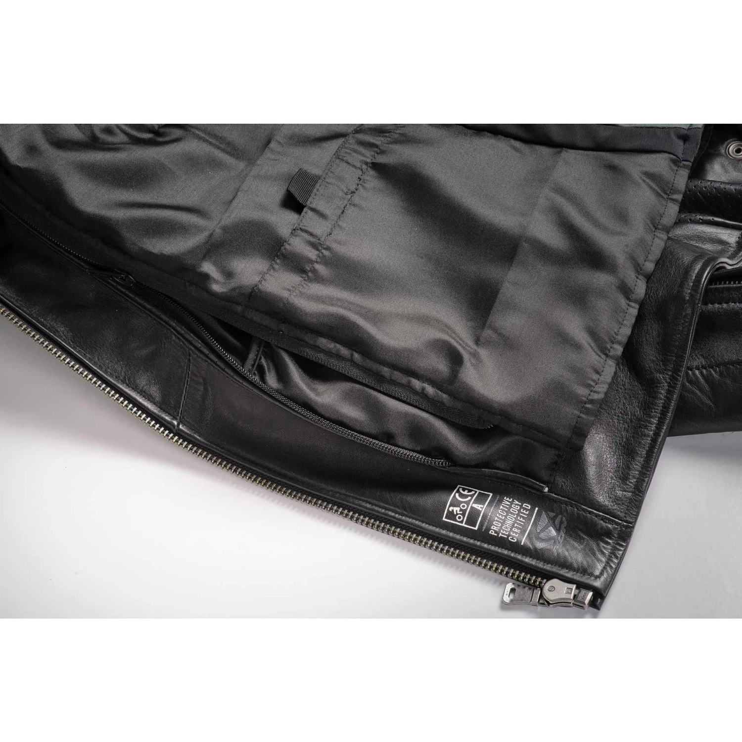 Giubbotto Moto Donna In Pelle Custom Ixon CRANKY LADY Nero 4 Giubbotto Moto Donna In Pelle Custom Ixon CRANKY LADY Nero - Image 4