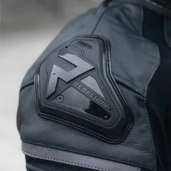 Giubbotto Moto Pelle Rebelhorn VANDAL Nero -Dainese Italia giubbotto moto pelle rebelhorn vandal nero 231525