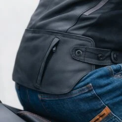 Giubbotto Moto Pelle Rebelhorn VANDAL Nero -Dainese Italia giubbotto moto pelle rebelhorn vandal nero 231529