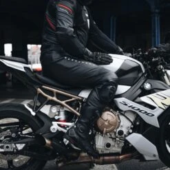 Pantaloni Moto Pelle VELOCE Nero Bianco 9 Pantaloni Moto Pelle VELOCE Nero Bianco -Dainese Italia pantaloni moto pelle veloce nero bianco 236608