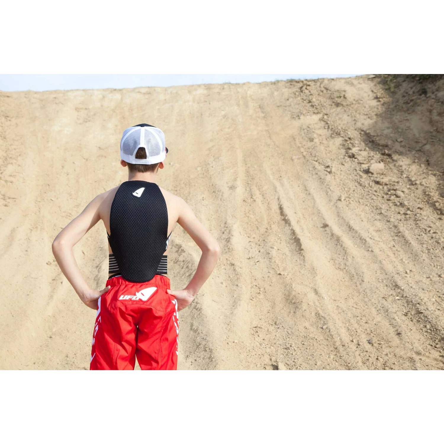 Paraschiena Bambino Moto Ufo REBORN MV5 Nero 4 Paraschiena Bambino Moto Ufo REBORN MV5 Nero - Image 4