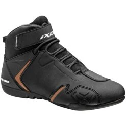 Scarpe Moto Donna Tecniche Sportive Ixon GAMBLER WP LADY Nero Oro -Dainese Italia scarpe moto donna tecniche sportive ixon gambler wp lady nero oro 124791 zoom